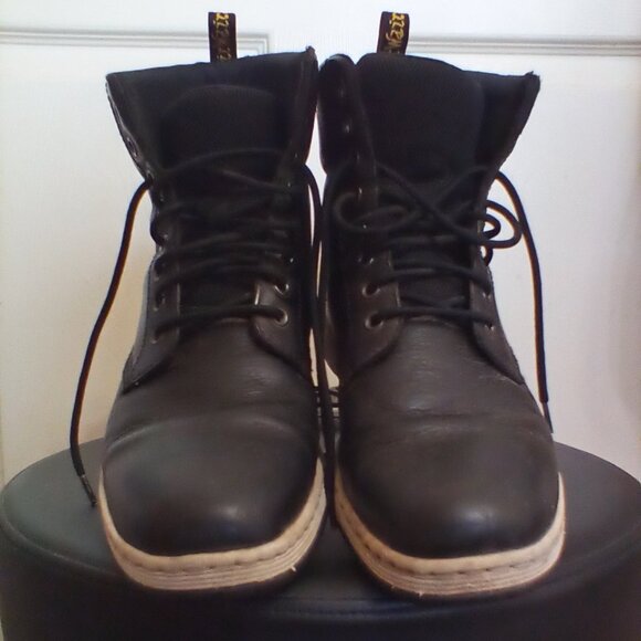 Dr Martens - Picture 1 of 8